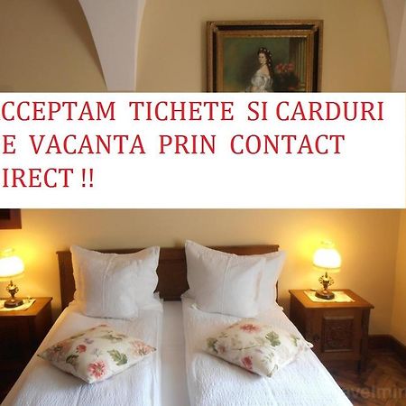 Gothic House Apartment Sibiu Luaran gambar