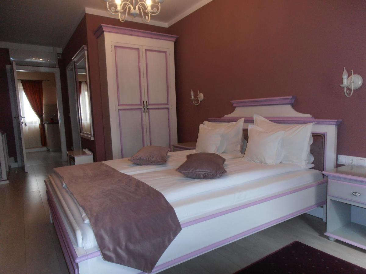 Gothic House Apartment Sibiu Luaran gambar
