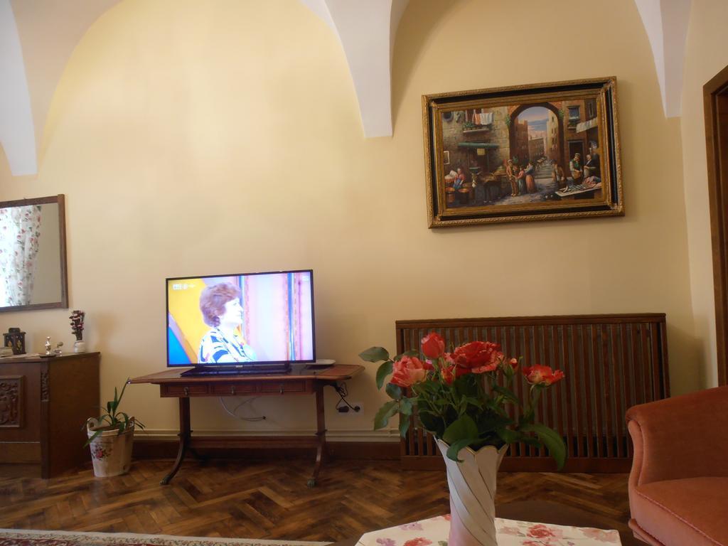 Gothic House Apartment Sibiu Luaran gambar