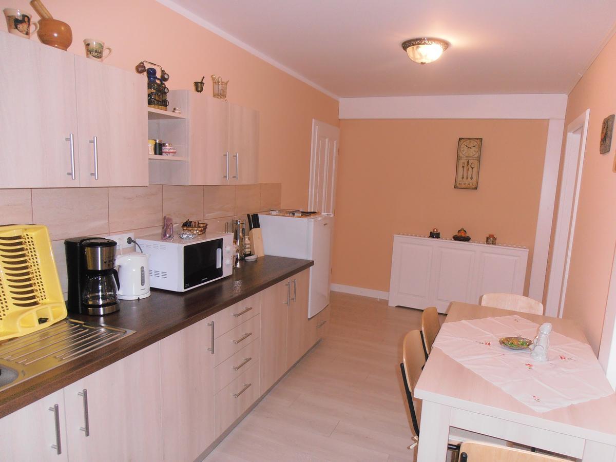 Gothic House Apartment Sibiu Luaran gambar