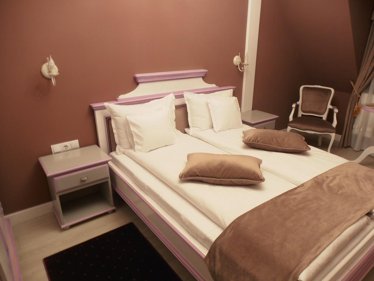 Gothic House Apartment Sibiu Luaran gambar