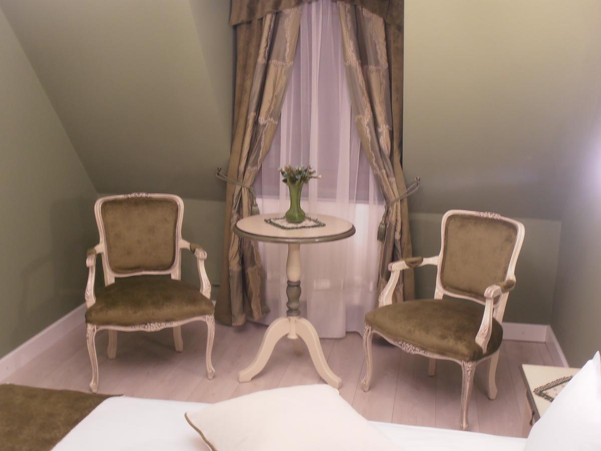 Gothic House Apartment Sibiu Luaran gambar