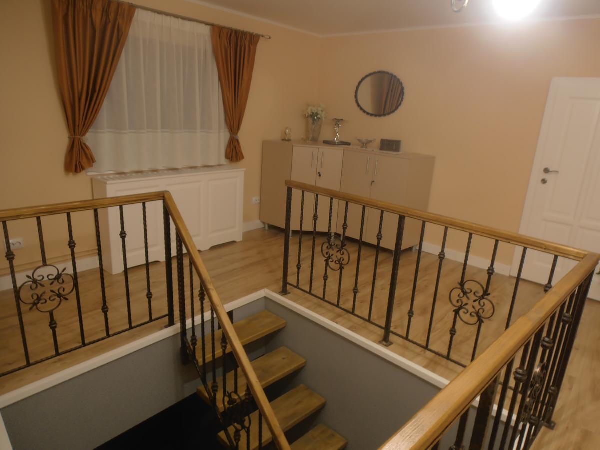 Gothic House Apartment Sibiu Luaran gambar